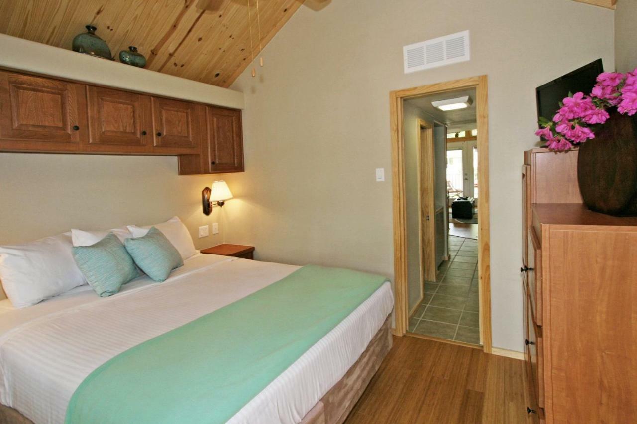 Live Oak Landing Otel Freeport Dış mekan fotoğraf